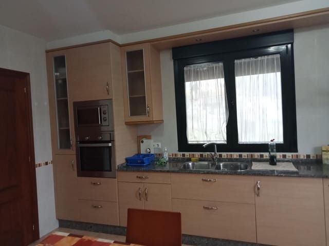 3 quarto Casa em Banda para venda em Valdoviño com garagem - 275 000 € (Ref: 8529200)