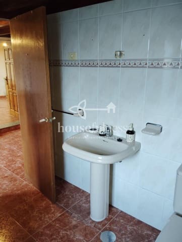 4 quarto Casa em Banda para venda em Valdoviño com garagem - 135 000 € (Ref: 8752005)