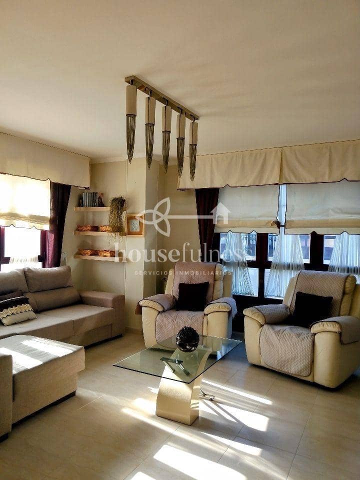 4 soveværelse Penthouse til salg i Naron - € 189.000 (Ref: 9218832)