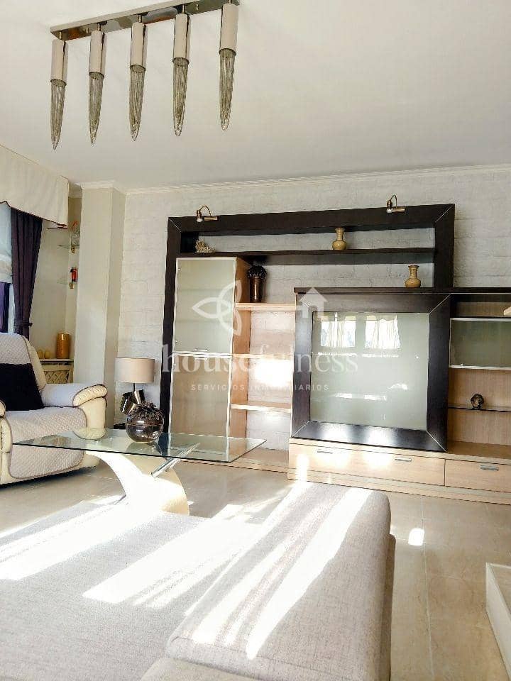 4 soveværelse Penthouse til salg i Naron - € 189.000 (Ref: 9218832)