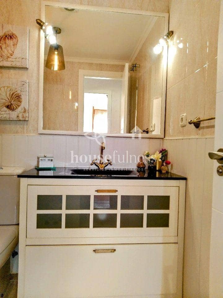 Ático de 4 habitaciones en Narón en venta - 189.000 € (Ref: 9218832)