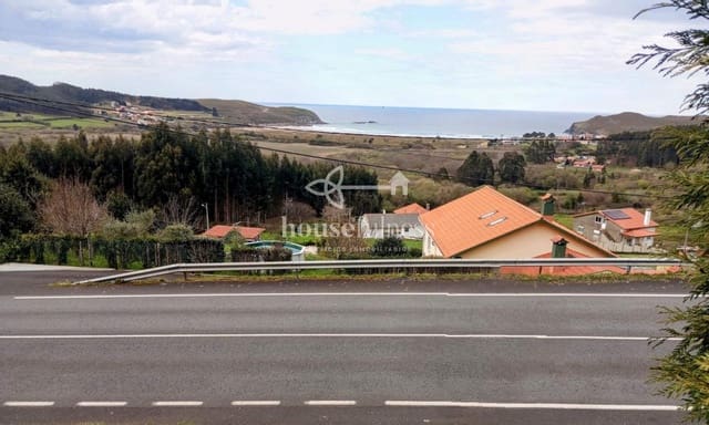 Rakentamaton maa myytävänä paikassa Pantin, Valdoviño - 35 999 € (Ref: 9218834)