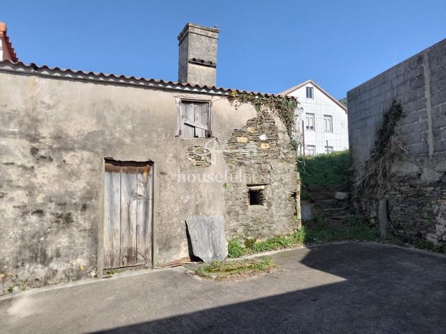 5 bedroom Townhouse for sale in Narón with garage - € 44,999 (Ref: 9218839)