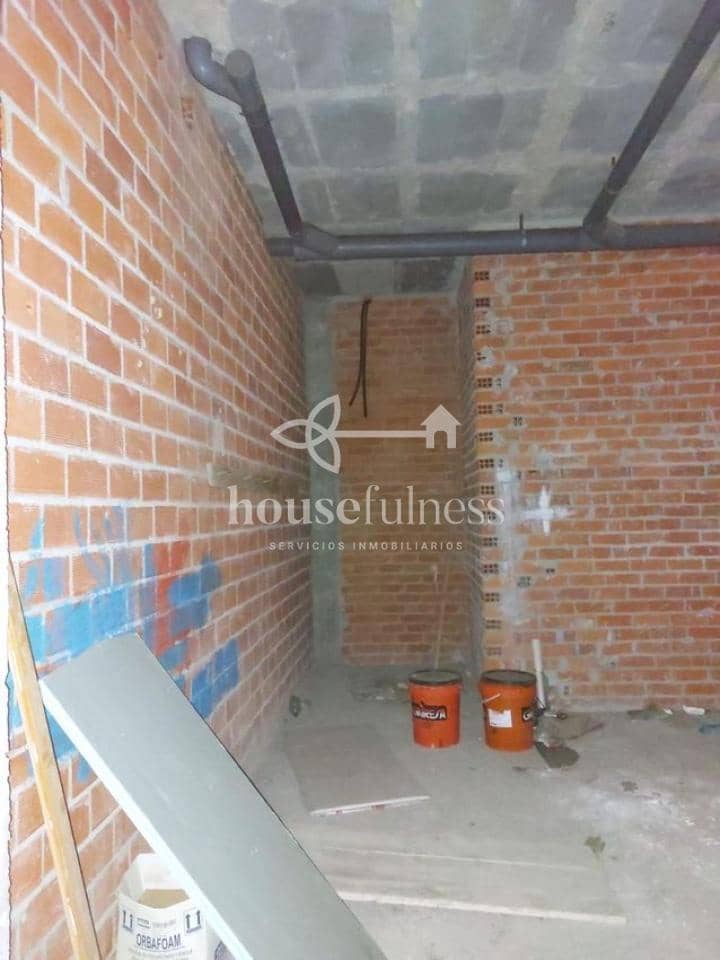 Kommersiell till salu i Naron - 79 000 € (Ref: 9218840)