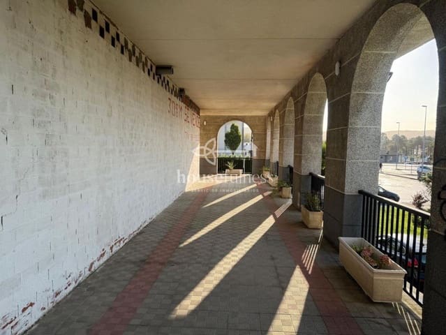 Komercyjne na sprzedaż w Narón - 79 000 € (Ref: 9218840)