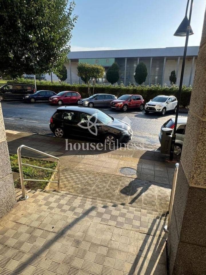 Kommersiell till salu i Naron - 79 000 € (Ref: 9218840)