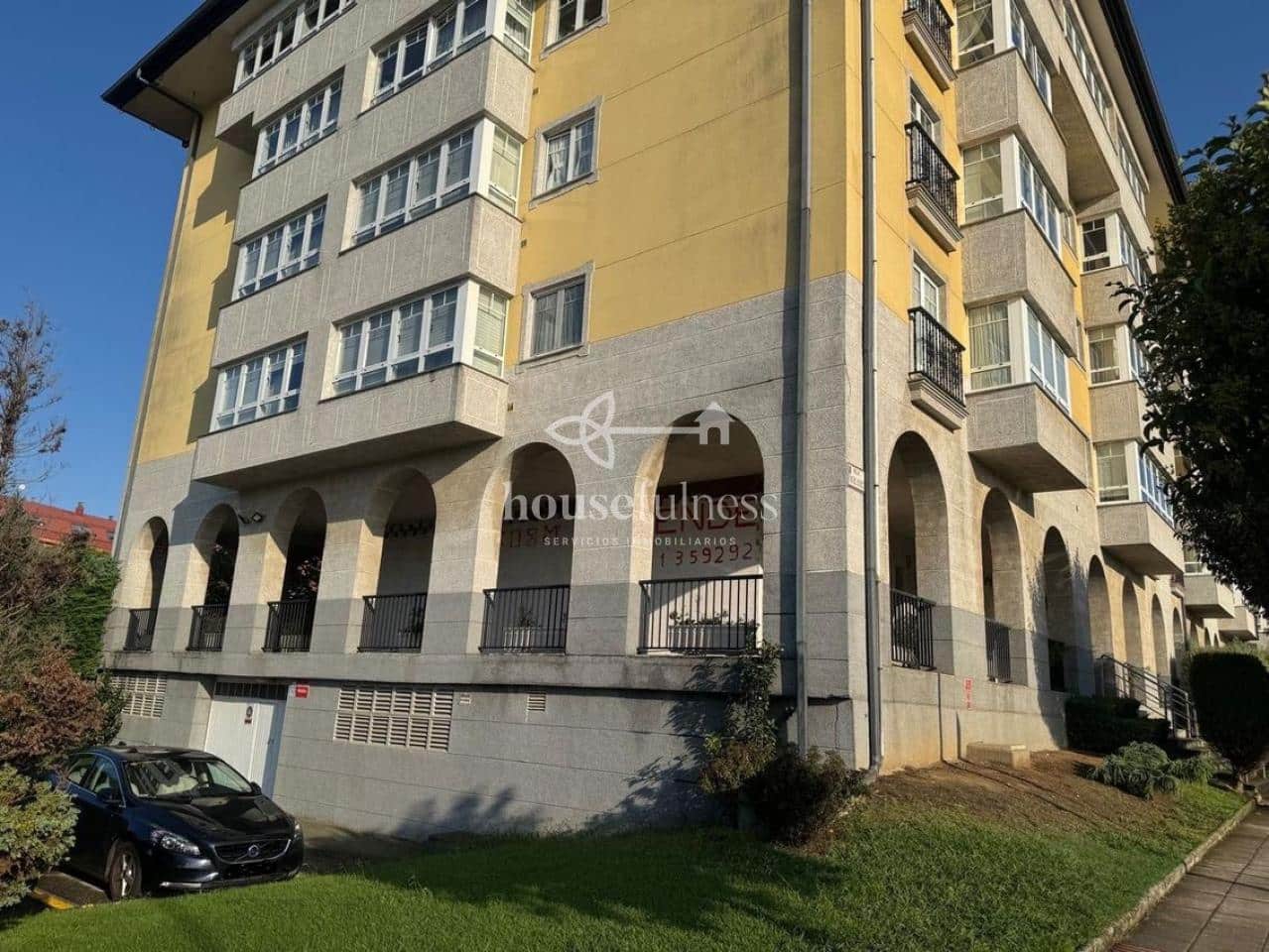 Kommersiell till salu i Naron - 79 000 € (Ref: 9218840)