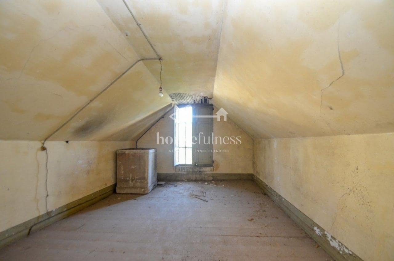 4 soveværelse Byhus til salg i Naron - € 89.999 (Ref: 9218842)