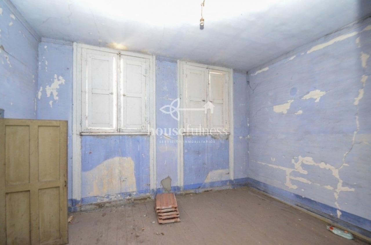 4 soveværelse Byhus til salg i Naron - € 89.999 (Ref: 9218842)