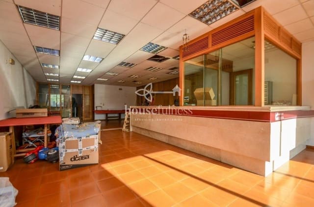 4 bedroom Townhouse for sale in Narón - € 89,999 (Ref: 9218842)