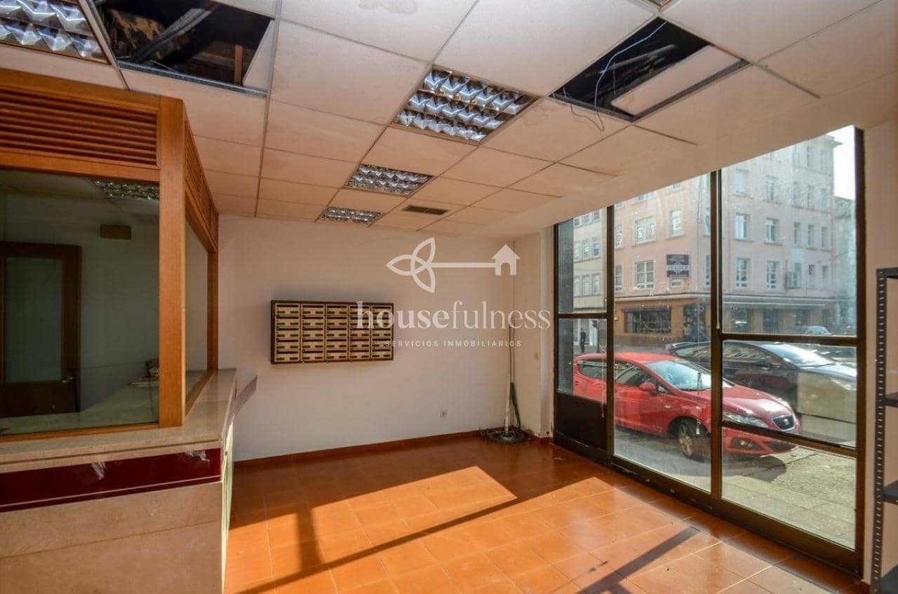 4 soveværelse Byhus til salg i Naron - € 89.999 (Ref: 9218842)