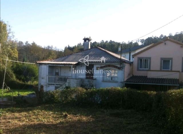 8 bedroom Villa for sale in Fene - € 75,000 (Ref: 9218846)