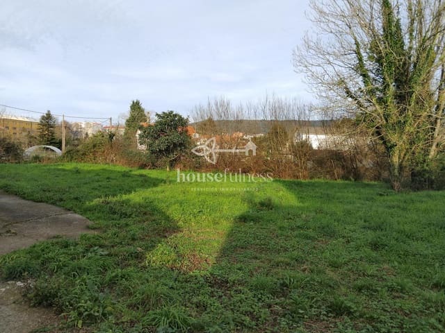 8 bedroom Villa for sale in Fene - € 75,000 (Ref: 9218846)