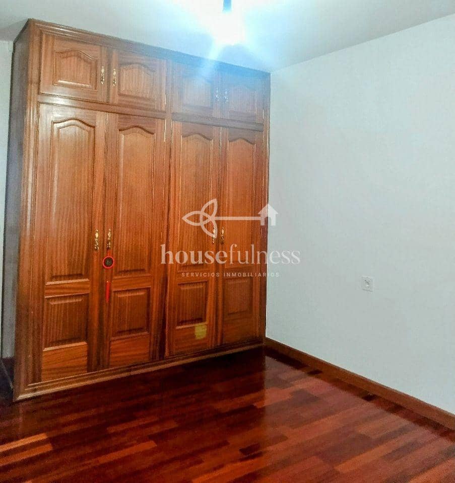 3 soveværelse Lejlighed til salg i Naron med garage - € 129.500 (Ref: 9218847)