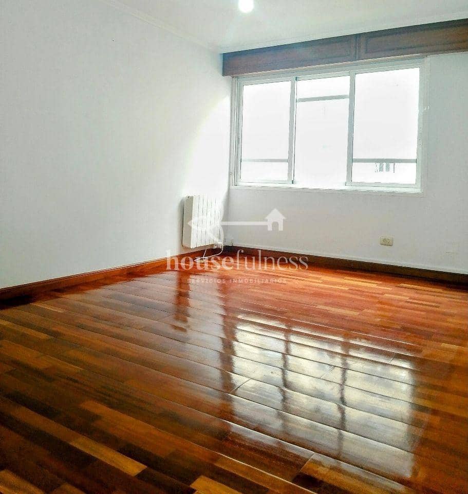 3 soveværelse Lejlighed til salg i Naron med garage - € 129.500 (Ref: 9218847)