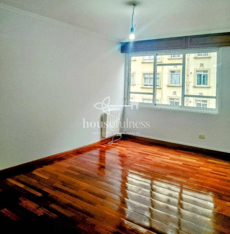 3 soveværelse Lejlighed til salg i Naron med garage - € 129.500 (Ref: 9218847)