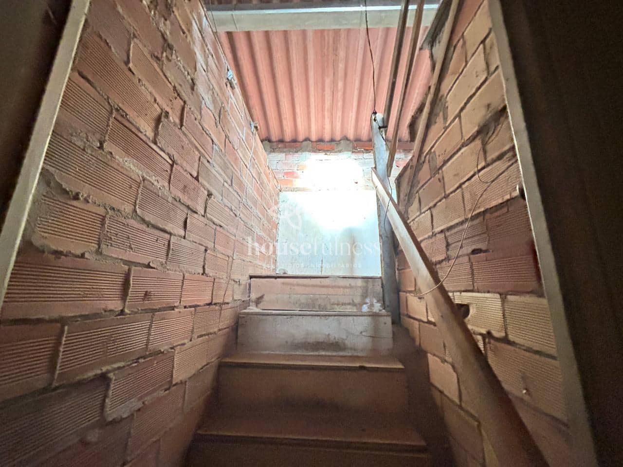 4 quarto Casa em Banda para venda em Ferrol com garagem - 70 000 € (Ref: 9218850)