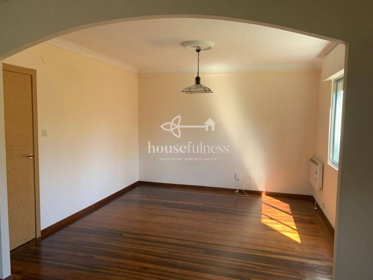 4 quarto Moradia para venda em Naron com garagem - 270 000 € (Ref: 9218851)