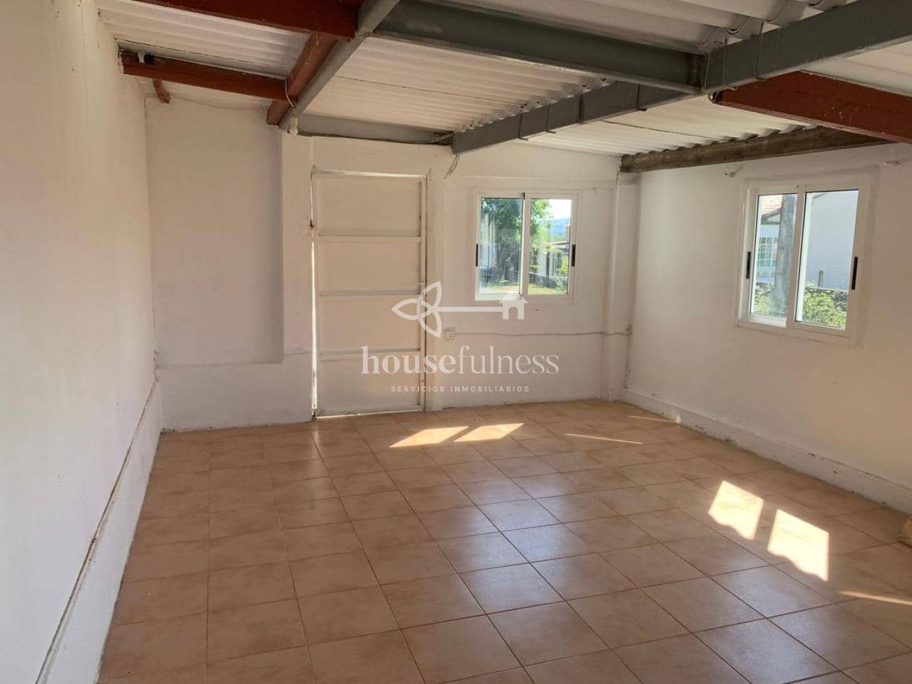 4 quarto Moradia para venda em Naron com garagem - 270 000 € (Ref: 9218851)