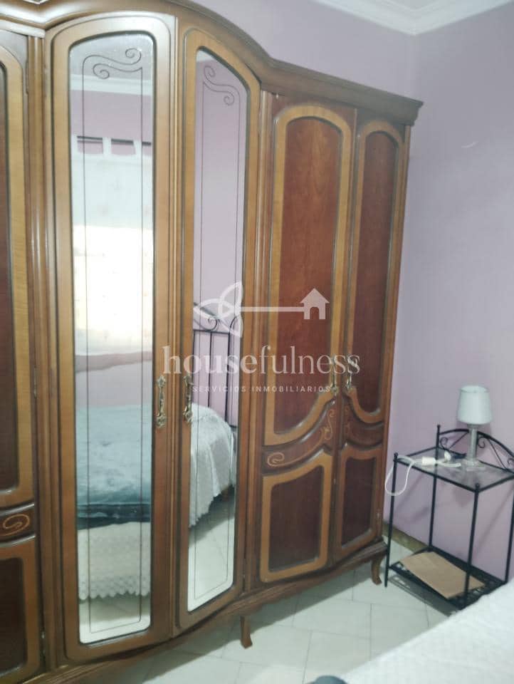 Casa de 4 habitaciones en Valdoviño en venta con garaje - 150.000 € (Ref: 9218852)