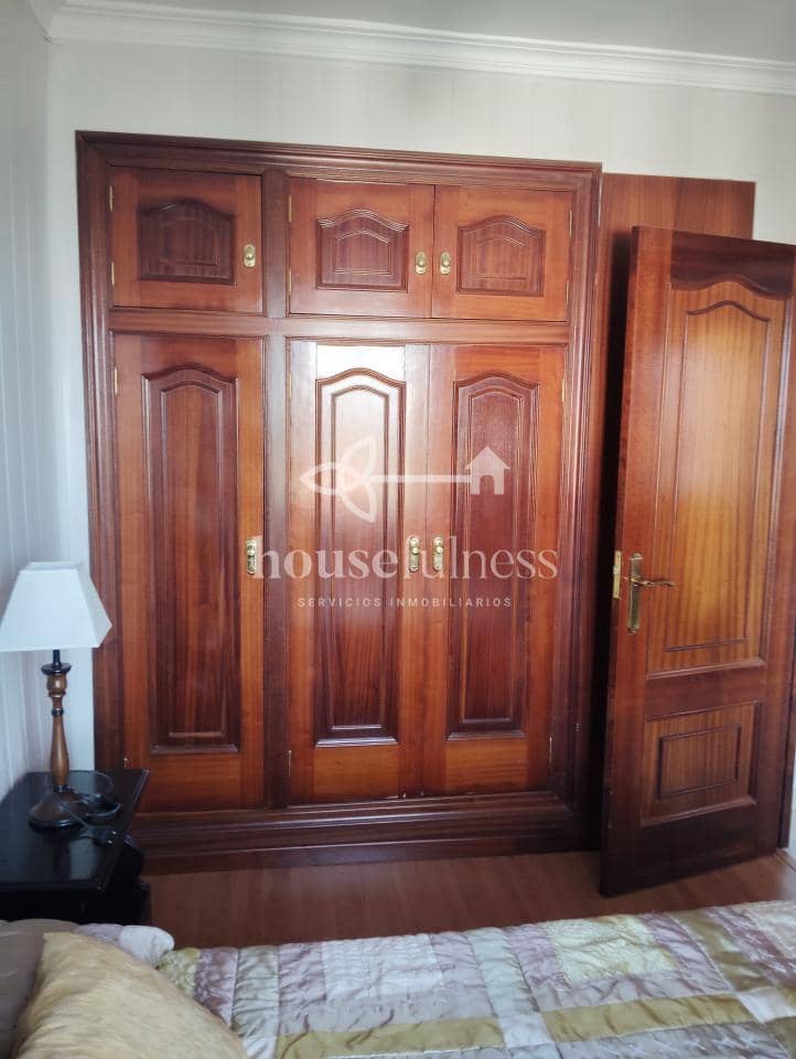 Casa de 4 habitaciones en Valdoviño en venta con garaje - 150.000 € (Ref: 9218852)