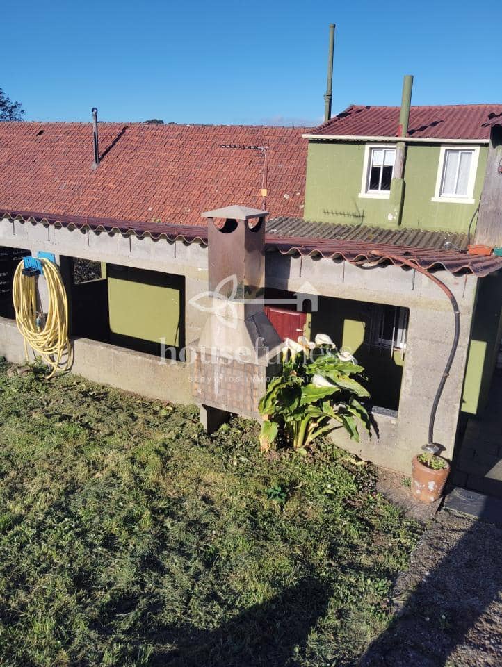 Casa de 4 habitaciones en Valdoviño en venta con garaje - 150.000 € (Ref: 9218852)