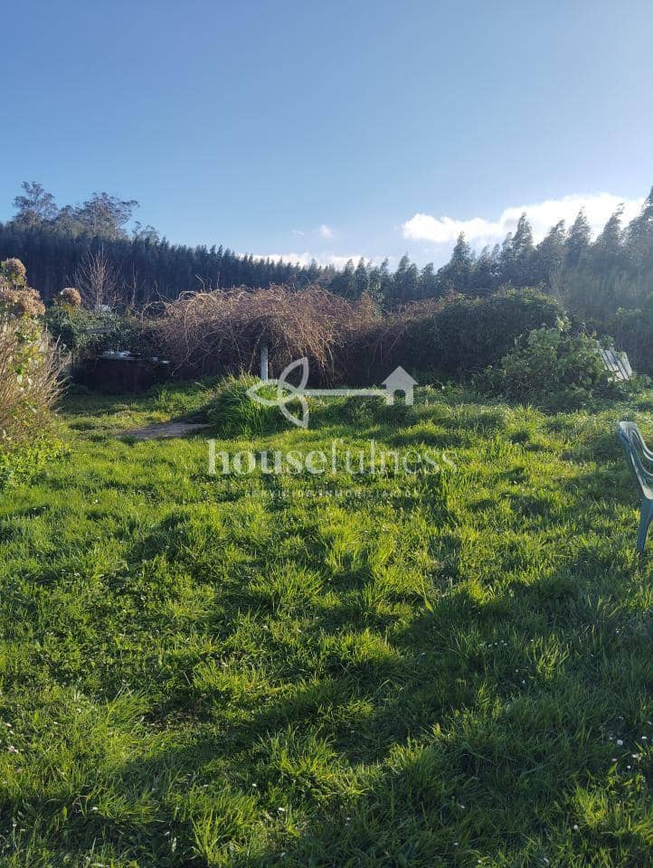 Casa de 4 habitaciones en Valdoviño en venta con garaje - 150.000 € (Ref: 9218852)