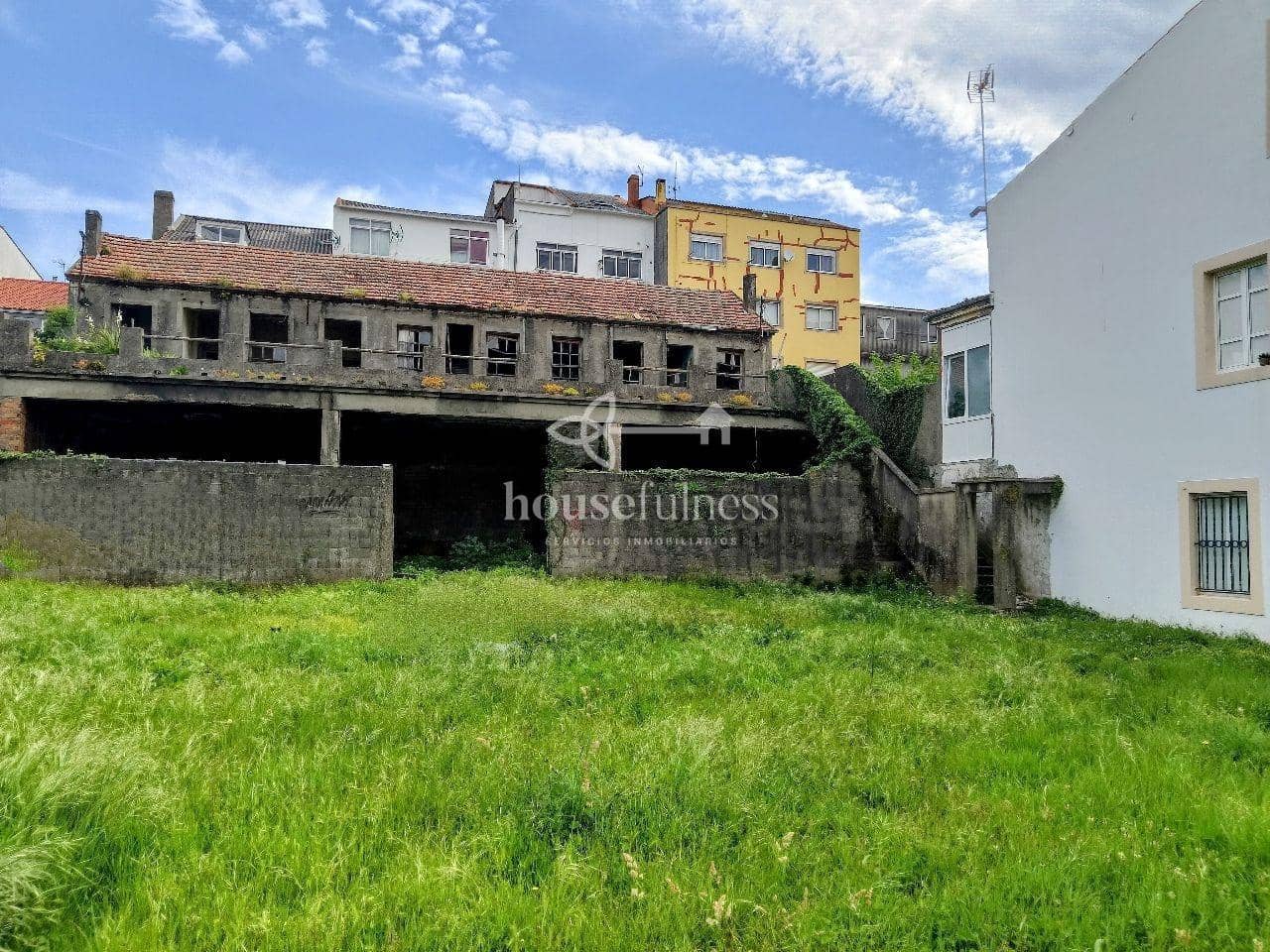 Grunde uden byggetilladelser til salg i Ferrol - € 600.000 (Ref: 9218855)