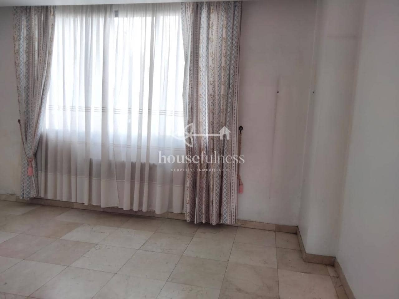 5 soverom Leilighet til salgs i Ferrol - € 115 000 (Ref: 9218860)