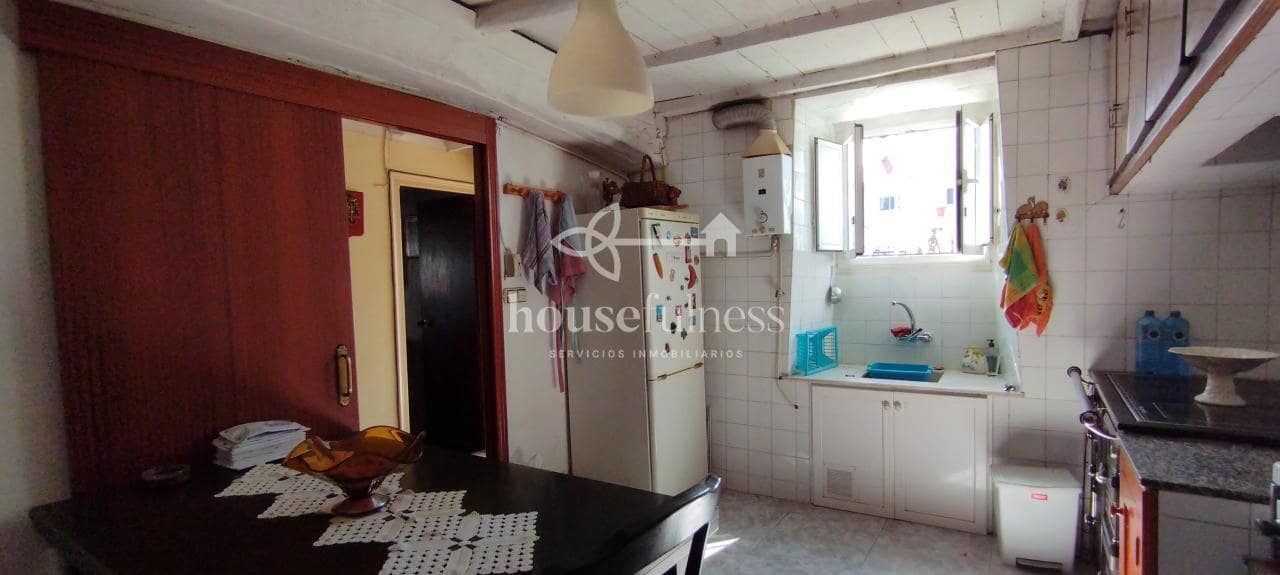 5 slaapkamer Huis te koop in Cabanas met garage - € 115.000 (Ref: 9218862)