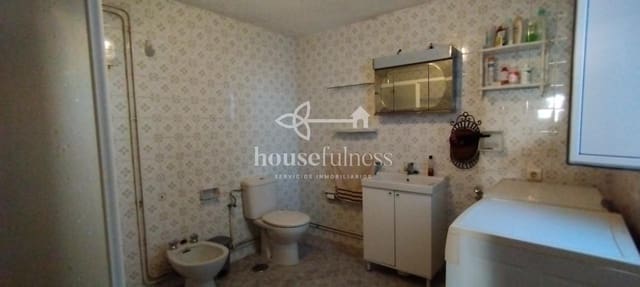 5 slaapkamer Huis te koop in Cabanas met garage - € 115.000 (Ref: 9218862)