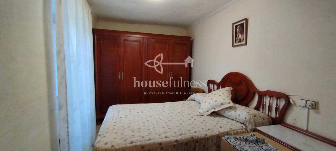 5 slaapkamer Huis te koop in Cabanas met garage - € 115.000 (Ref: 9218862)