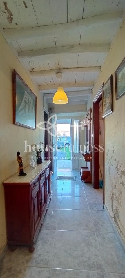 5 slaapkamer Huis te koop in Cabanas met garage - € 115.000 (Ref: 9218862)