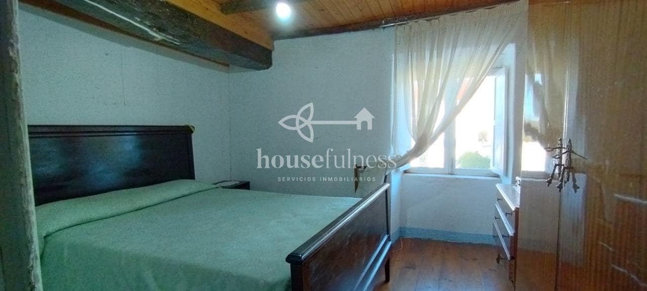 5 slaapkamer Huis te koop in Cabanas met garage - € 115.000 (Ref: 9218862)