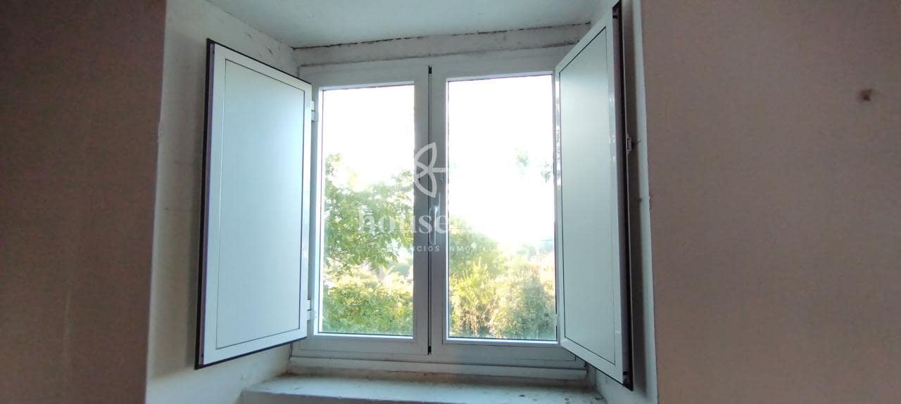 5 slaapkamer Huis te koop in Cabanas met garage - € 115.000 (Ref: 9218862)