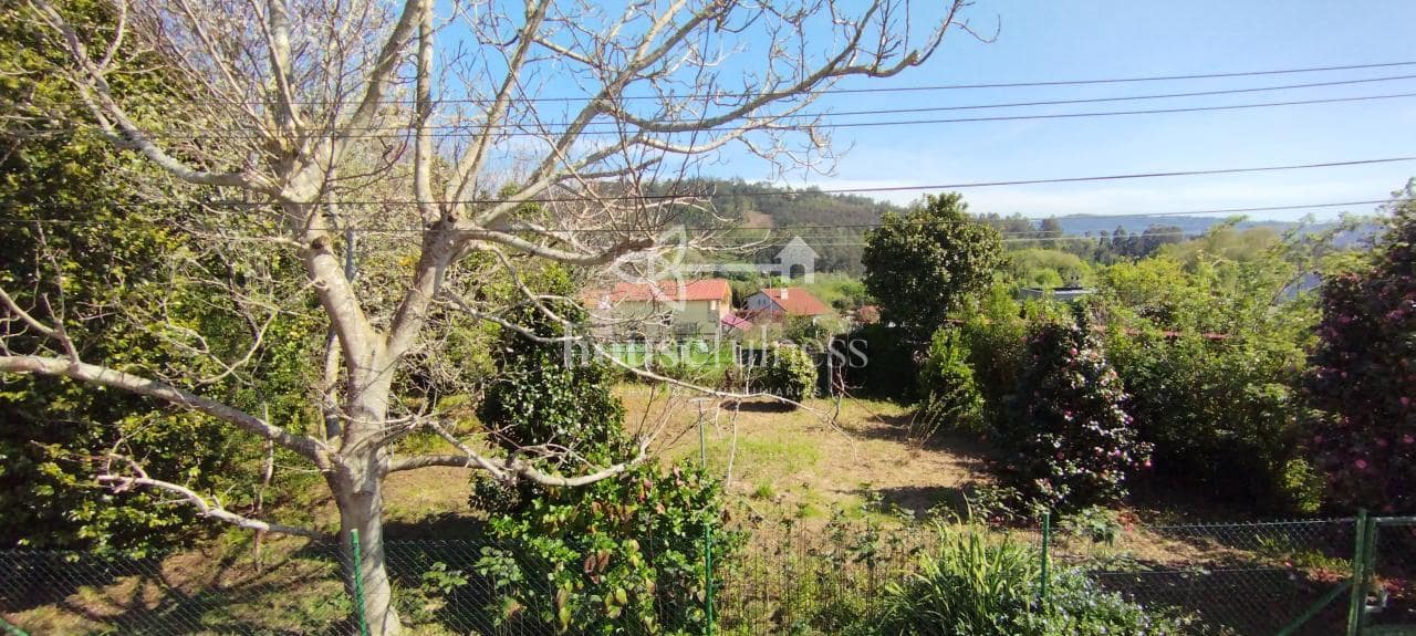 5 slaapkamer Huis te koop in Cabanas met garage - € 115.000 (Ref: 9218862)