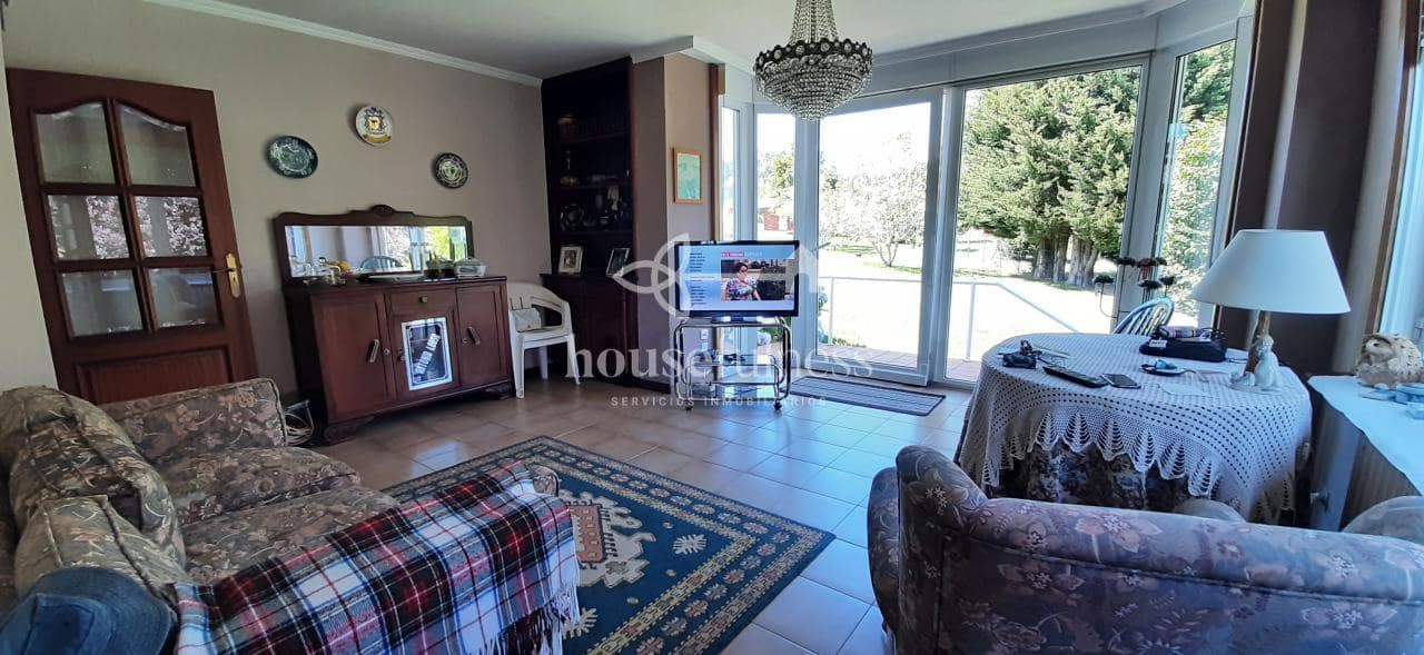 7 sypialnia Willa na sprzedaż w Bergondo z basenem garażem - 645 000 € (Ref: 9218864)