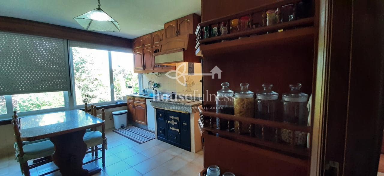 7 sypialnia Willa na sprzedaż w Bergondo z basenem garażem - 645 000 € (Ref: 9218864)