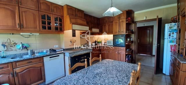 7 sypialnia Willa na sprzedaż w Bergondo z basenem garażem - 645 000 € (Ref: 9218864)