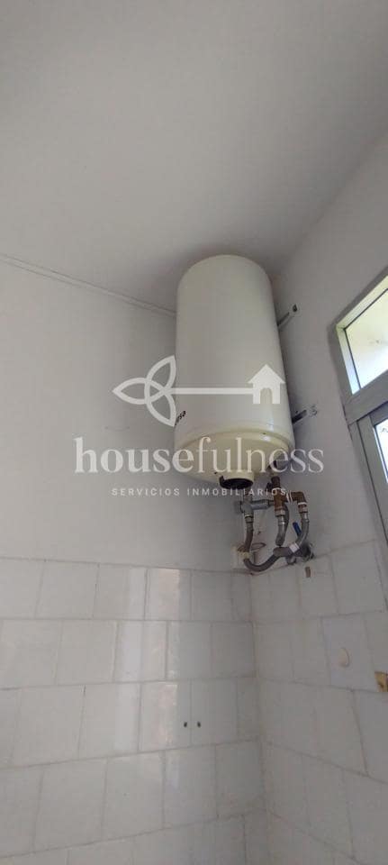 8 slaapkamer Huis te koop in Cabanas met garage - € 199.000 (Ref: 9218868)