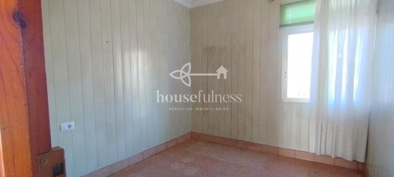 8 slaapkamer Huis te koop in Cabanas met garage - € 199.000 (Ref: 9218868)