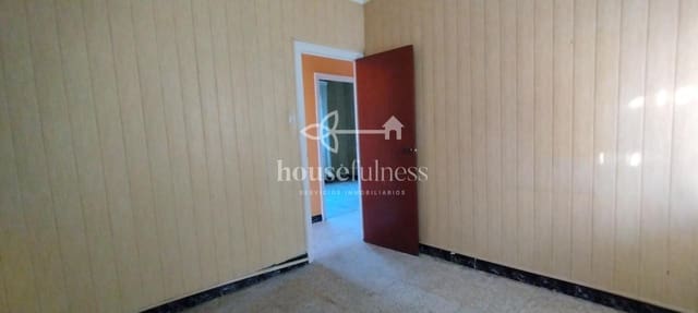 8 quarto Casa em Banda para venda em Cabanas com garagem - 199 000 € (Ref: 9218868)