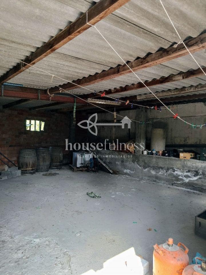 8 slaapkamer Huis te koop in Cabanas met garage - € 199.000 (Ref: 9218868)
