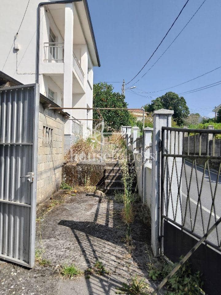 8 slaapkamer Huis te koop in Cabanas met garage - € 199.000 (Ref: 9218868)