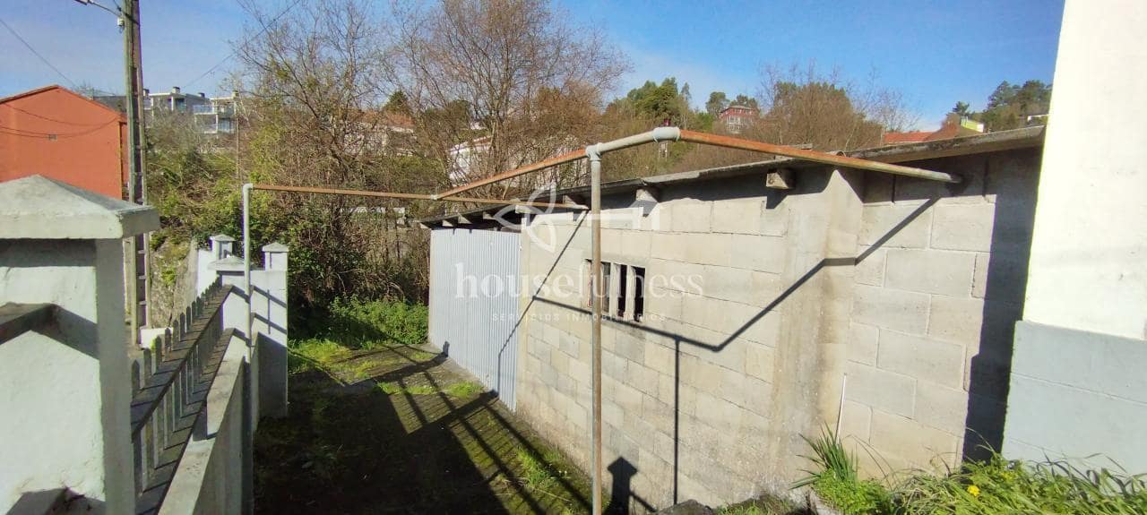 8 slaapkamer Huis te koop in Cabanas met garage - € 199.000 (Ref: 9218868)