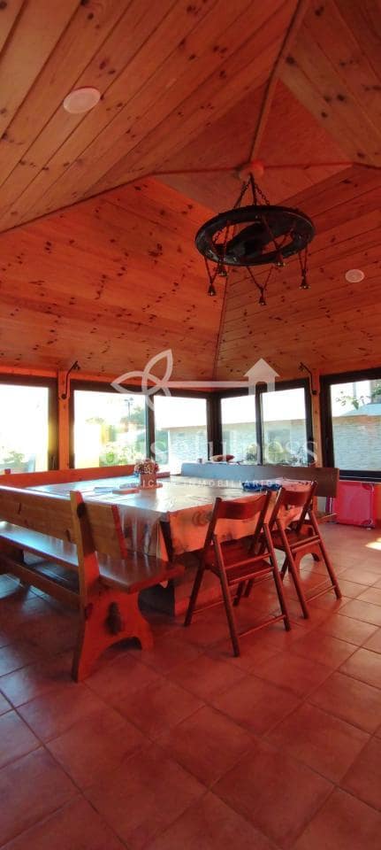 5 bedroom Townhouse for sale in Neda with garage - € 340,000 (Ref: 9218870)