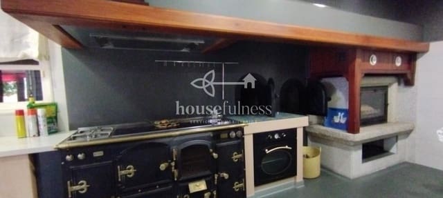 5 slaapkamer Huis te koop in Neda met garage - € 340.000 (Ref: 9218870)