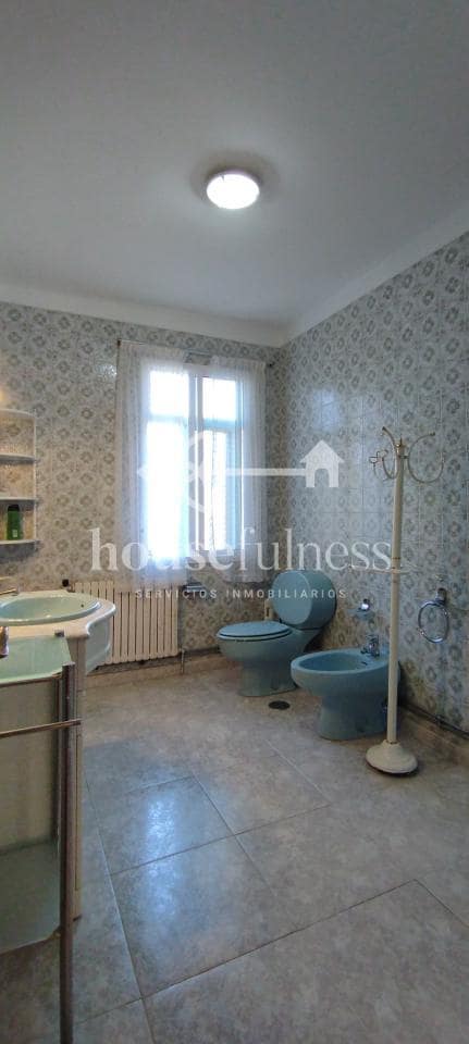 5 bedroom Townhouse for sale in Neda with garage - € 340,000 (Ref: 9218870)