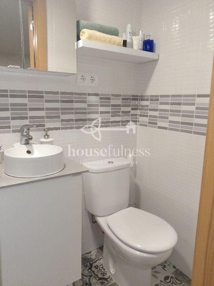 4 makuuhuone Omakotitalo myytävänä paikassa Ferrol mukana 
autotalli - 249 000 € (Ref: 9218871)