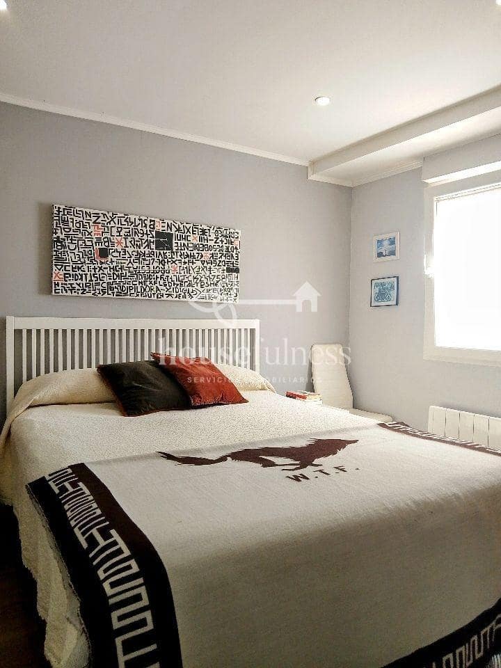 4 makuuhuone Omakotitalo myytävänä paikassa Ferrol mukana 
autotalli - 249 000 € (Ref: 9218871)